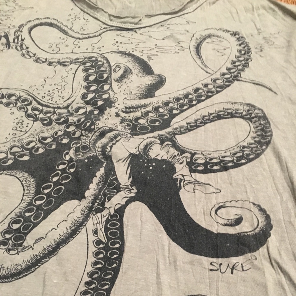 SURE/T-Shirt - Picture 4 of 7